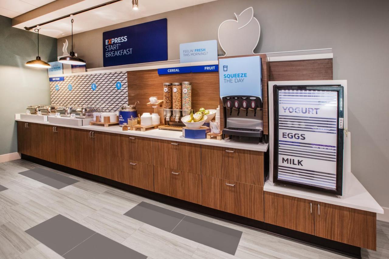 Holiday Inn Express & Suites - Austin - Manor By Ihg Экстерьер фото